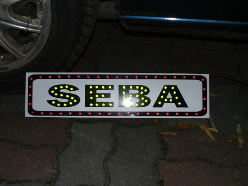 ced86e92574aa467med.jpg