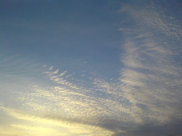 Pięne, pozamiatane niebo... #niebo #zachód #słońca #niebieskie #chmury
