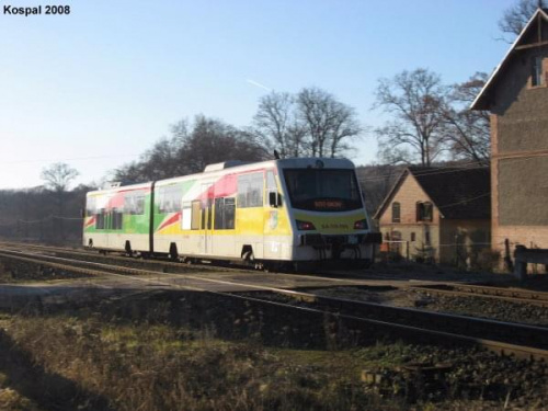 13.01.2008 (Dąbroszyn) SA108-006 jako pociąg osobowy z Krzyża do Kostrzyna.