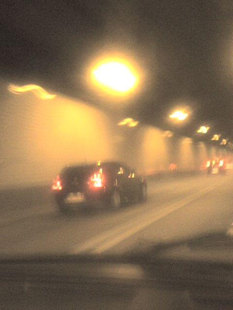 to przejazd przez tunel w Hamburgu jak znaleźliśmy się w nim po raz 3 byłam załamana