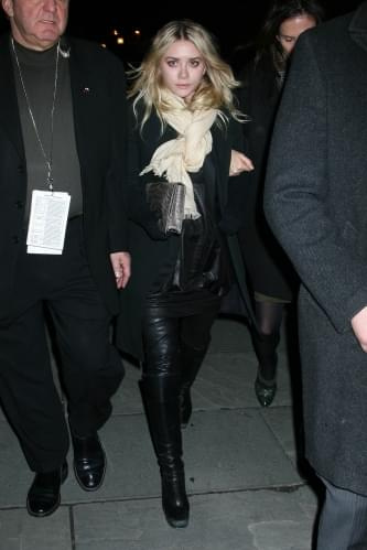 Ashley leaving Miss Sixty Fashion Show NYC-paparazzi luty 2008