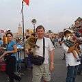 Z małpką w Marakeszu:with monkey in Marocco