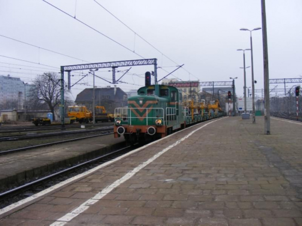 14.02.2008 Stacja Wrocław Główny SM30-195 przedsiębiorstwa napraw infrastruktury komunikacyjnej Dolkom