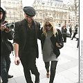 MK and Ash shopping in Paris-paparazzi luty 2008