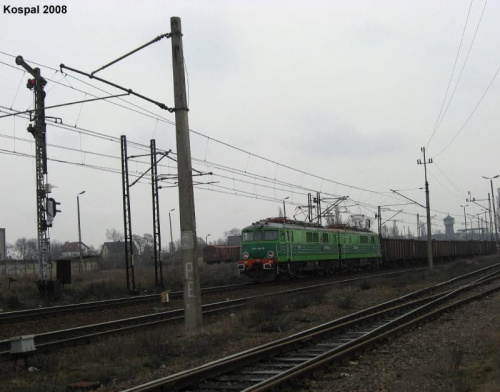 08.03.2008 ET41-184 z bruttem z Śląska do Dolnej Odry wjeżdża na KOB.