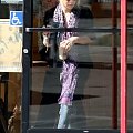 MK stops by Coffee Bean before heading to a hair salon in West Hollywood-paparazzi luty 2008