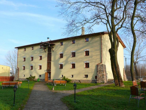 Sterdyń, pałac Ossolińskich - hotel