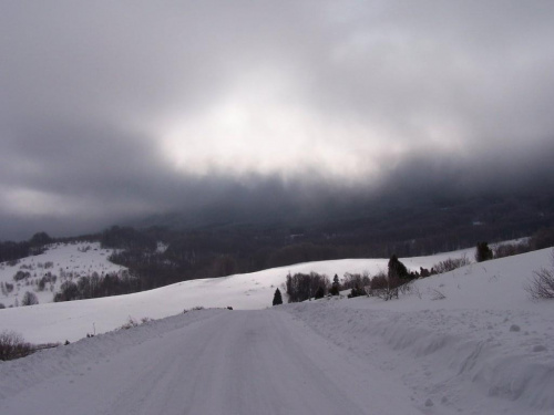Okolice Brzegów Górnych - Bieszczady #bieszczady #góry #zima