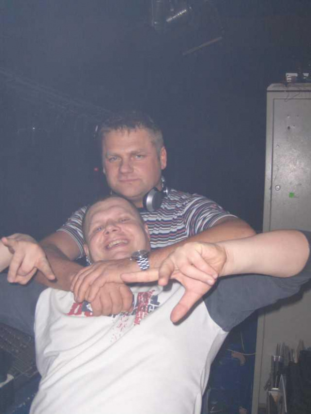 V_Valdi i Maniana Sfinks Retro Party 2008