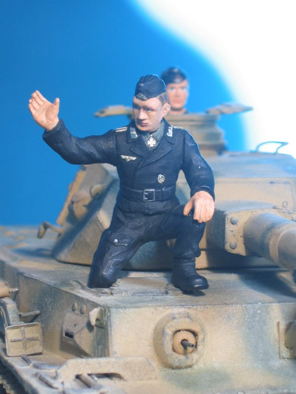 figures 1-25scale