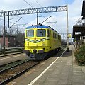 19.04.2008 (Czerwieńsk) ( 060DA-1079) firmy LOTOS manewruje na stacji po przyjeździe z Guben.