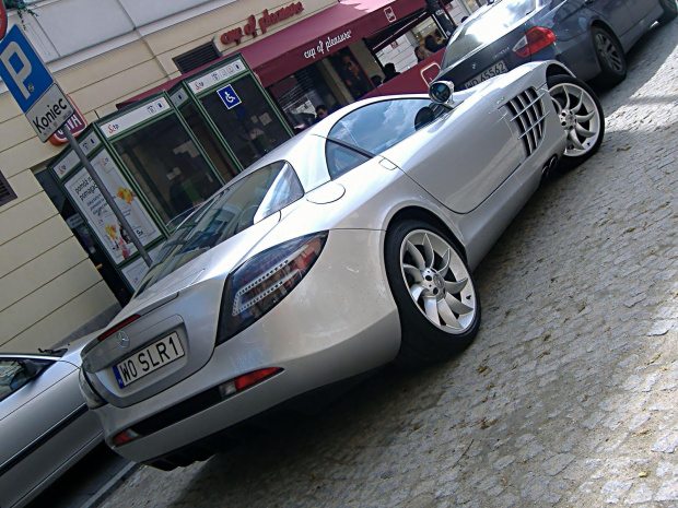 Mercedes SLR