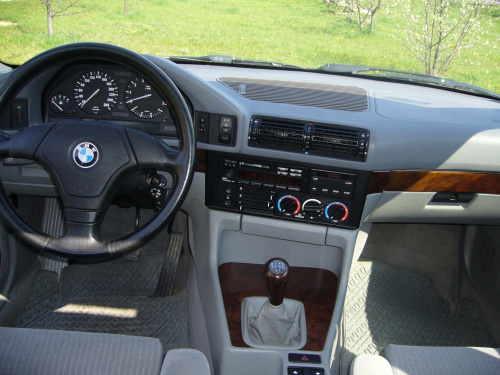 BMW 530i V8 #bmw #E34