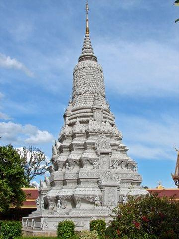 Srebrna Pagoda, Kompleks pałacowo-świątynny w Phnom Penh