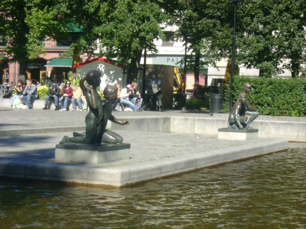 dziewczynki nad wodą #Oslo #Norwegia