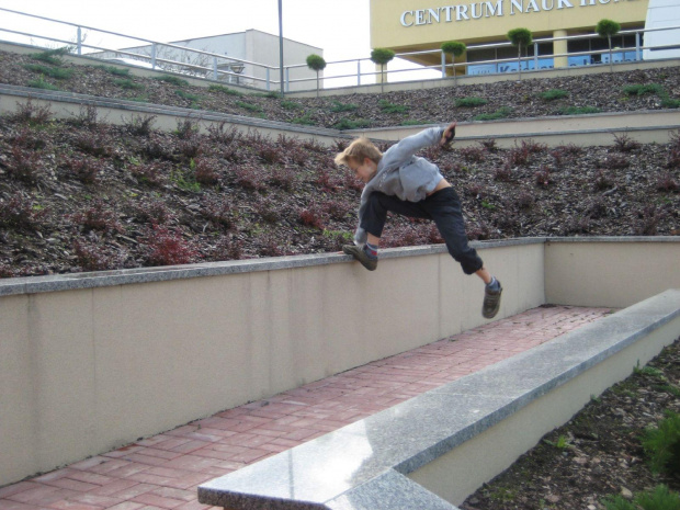 nieciec juz po kontuzji ja jeszcze pare fotek #knhteam #parkour #olsztyn