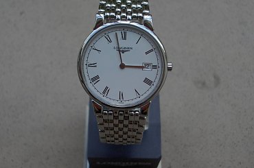 Les grands classiques 5.632.4.21.3. .29.344.219 ( 2800 zł)
Flagschip 4.216.472.2. .30.497.222 ( 2660zł ) #czas #zegarek #prezent #sex #hobby #święta #komunia