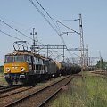 31.05.2008 ET22-R005 + 182 024-0 z pociągiem towarowym z ropą do Trzebini, opuszcza Kostrzyn (KoB).