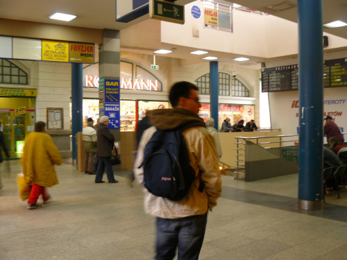 Dworzec Główny w Gdańsku. Dwa perony :D #dworzec #główny #gdańsk #gdańsku
