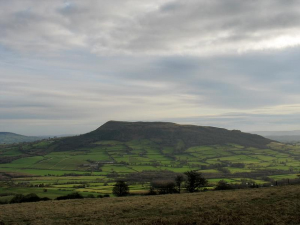 Skirrid - samotny szczyt #góry