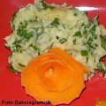 Puree ziemniaczano-pietruszkowe.Przepisy na : http://www.kulinaria.foody.pl/ , http://www.kuron.com.pl/ i http://kulinaria.uwrocie.info #ziemniaki #pietruszka #puree #DodatkiDoIIDania #obiad #jedzenie #kulinaria #gotowanie #PrzepisyKulinarne