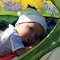Krynica Morska-Mikuś mój cukiereczek zasypia w namiocie na plaży ;)