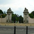 Lion Gate - prowadzi do Bushy Park - parki krolewskie to dawne tereny lowieckie #Hampton #Londyn