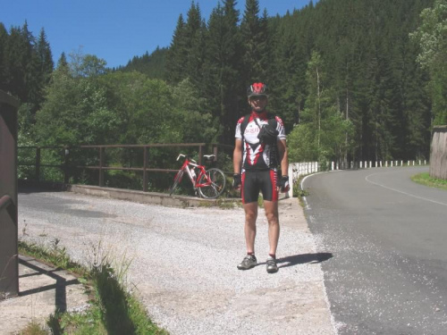 droga z przełęczy Okraj do Trutnova #rower #góry #urlop #czechy #karkonosze