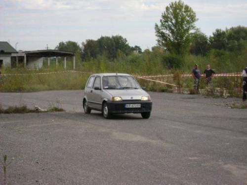 Kręciołek w Dobczycach 30.09.07 Załoga Wójcik/ Szelerewicz fiat CC 700 :)