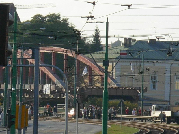 Stare przęsło z mostu Rocha, przeniesione na most Chrobrego #Poznań