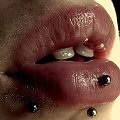 Labret x 2 i vertical #piercing #vertical #labret #usta #kolczyki