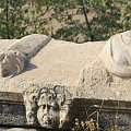 Hierapolis, Nekropola północna - chorzy tak licznie przybywający do leczniczych źródeł Pamukkale nie zawsze wracali do domów po odbytej kuracji... Jeden z największych cmentarzy Anatolii