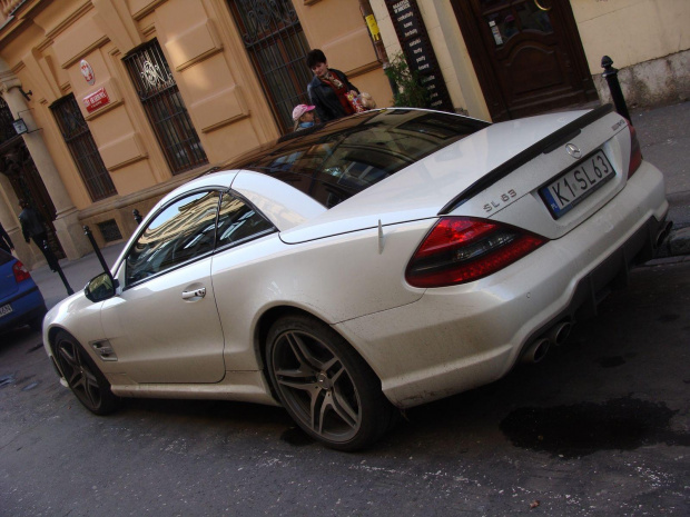 #Mercedes #AMG