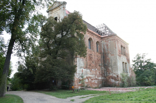 Ruiny opactwa cystersów w Lubiążu. Największego opactwa cysterskiego na świecie. Pierwszego opactwa cysterskiego na Śląsku. #Lubiąż #Śląsk #DolnyŚląsk #Silesia
