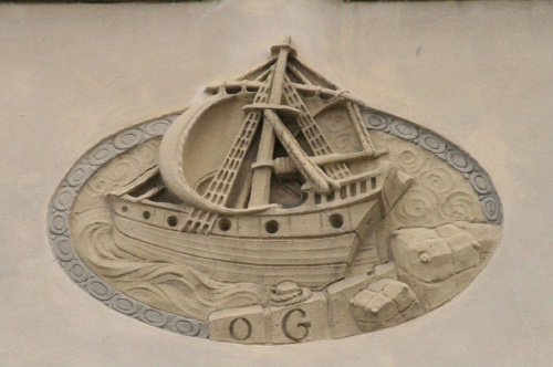 Detale ze świdnickich kamienic
Motyw statku również świadczy o kupieckich tradycjach