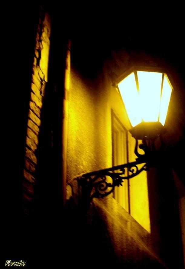 latarnia #Światło #noc #lampa #latarnia