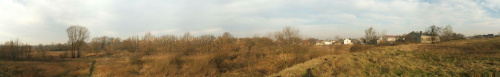 Widok na fragment doliny rzeki Mlecznej z grodziska Piotrówka w Radomiu. #Radom #widok #zabytek #grodzisko #turystyka #Mleczna #miasto