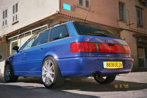 Audi RS2