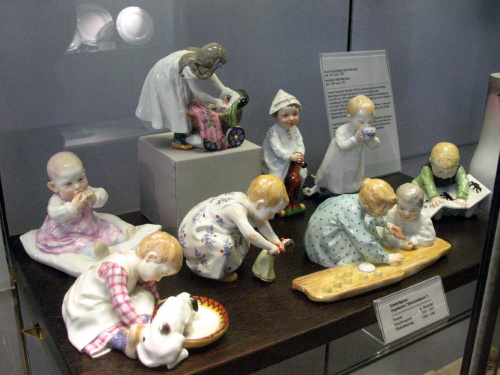 Porcelanowa dziatwa #porcelana #muzeum #Miśnia