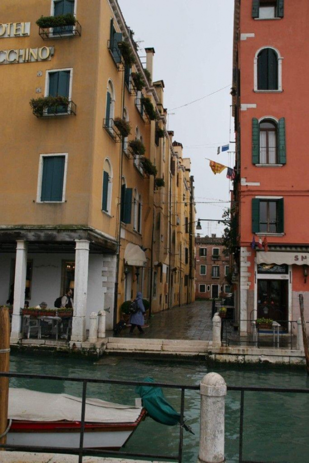 spacer przez deszczowa Wenecje 24 listopad 2007