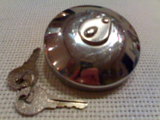 korek wlewu SYRENA WARSZAWA