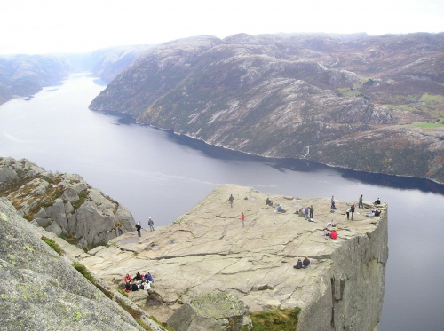 Norwegia, Preikestolen copyright(c)jarekmadlewski2007