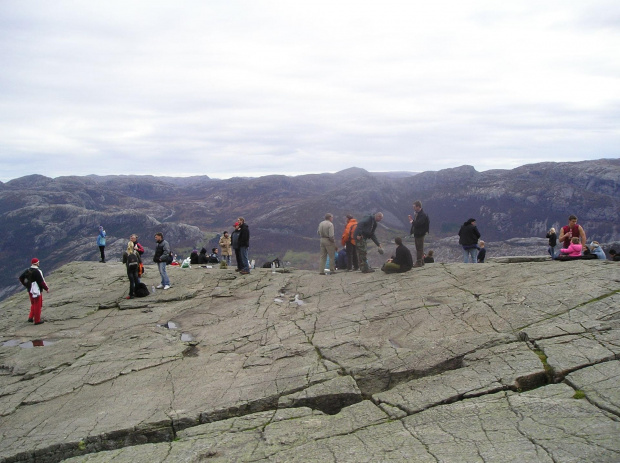 Norwegia, Preikestolen copyright(c)jarekmadlewski2007