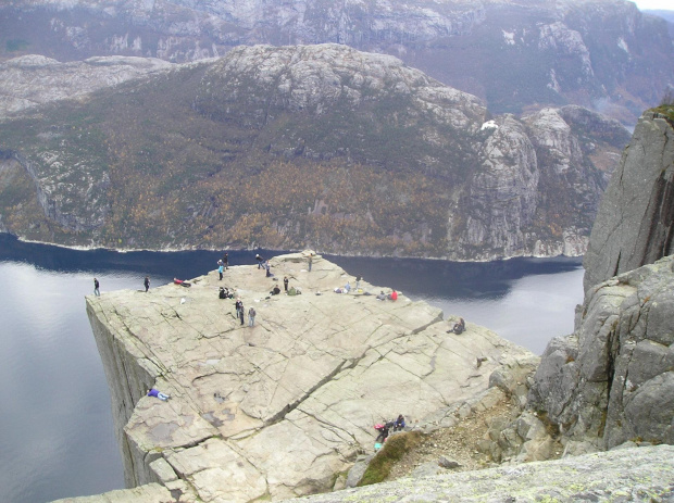 Norwegia, Preikestolen copyright(c)jarekmadlewski2007