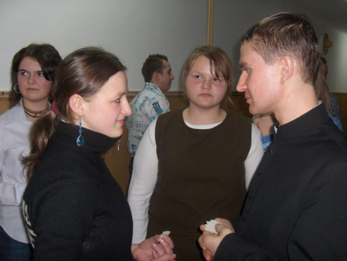 20 grudnia 2007 mieszkańcy internatu uczestniczyli w uroczystej kolacji wigilijnej. Wspólna modlitwa, dzielenie się opłatkiem, uroczysta kolacja i śpiewanie kolęd pozwoliła "rodzinie internackiej" na poczucie atmosfery zbliżających się Świąt