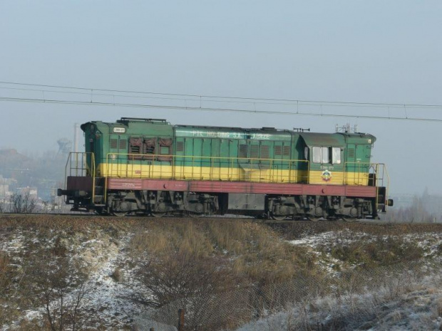 S200-273 jedzie luzem w kierunku Kochłowic.
(Szlak Kochłowice-Bielszowice)