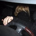 Ashley leaving Neil George Hair Salon-paparazzi grudzień 2007