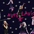 #AvrilLavigne