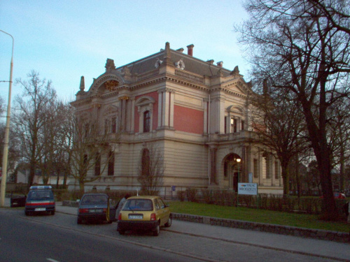 Pałac Młodzieży - ul. Wojska Polskiego